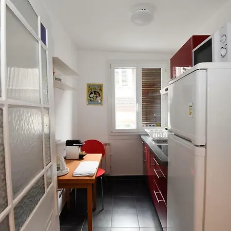 Appt Contemporain & Romantique Fosse Des Orphelins Apartment *